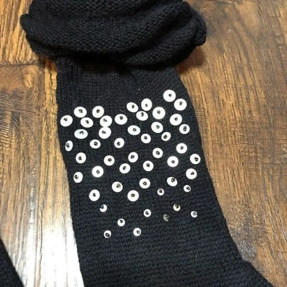 Black vintage wool scrunch glitter gloves where my grandmothers 1950 era